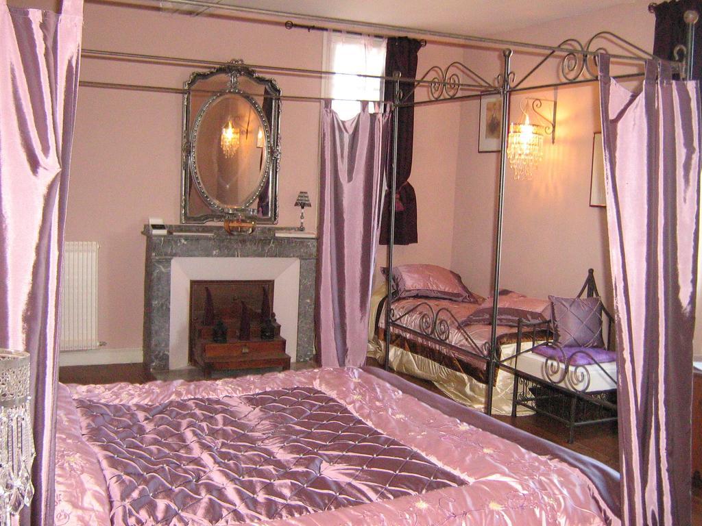 Château Coquelicot Souilhanels Chambre photo